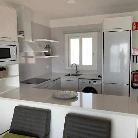 Apartamento En Playa Santo Tomas *